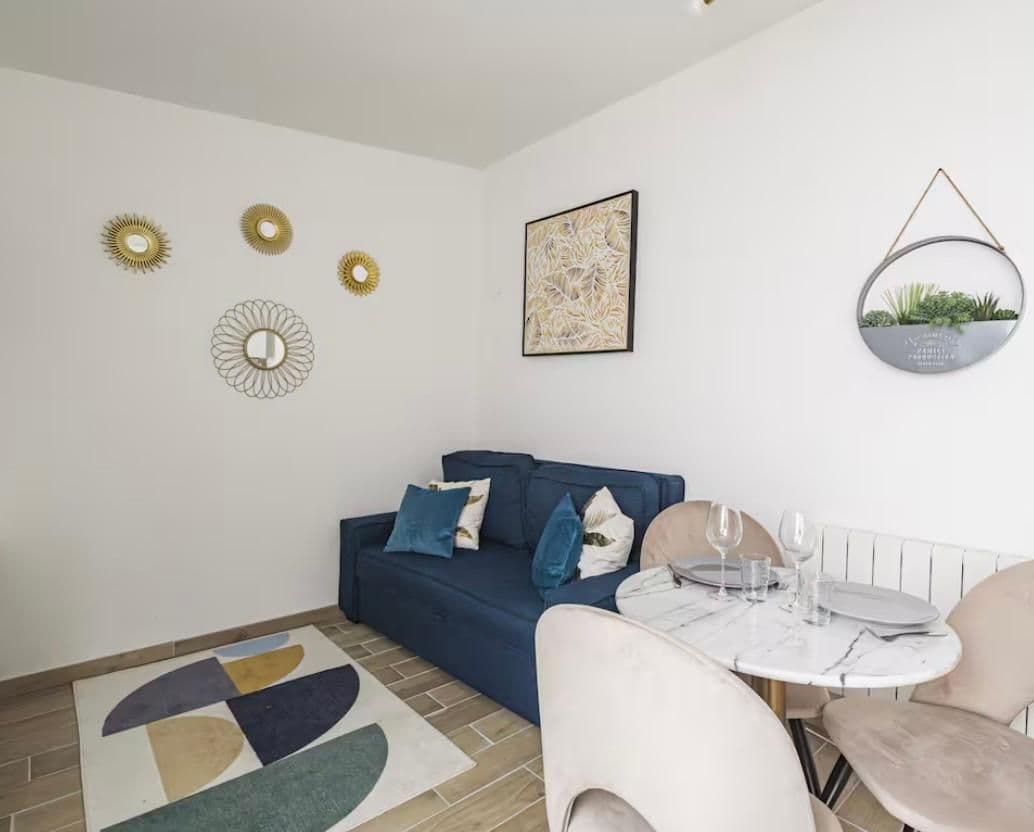 Appartement meublé - T2 - Rue de Courlancy à louer
