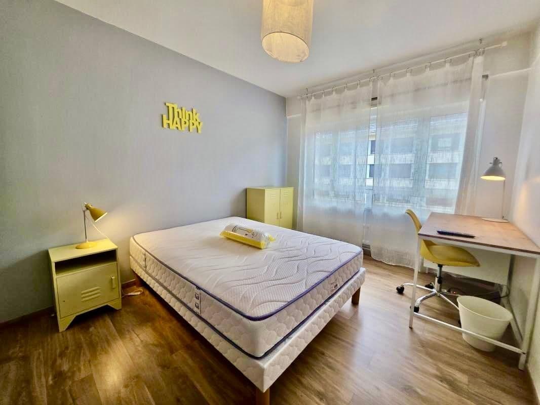 Chambre meublée - Colocation - Rue du Cardinal Suhard à louer