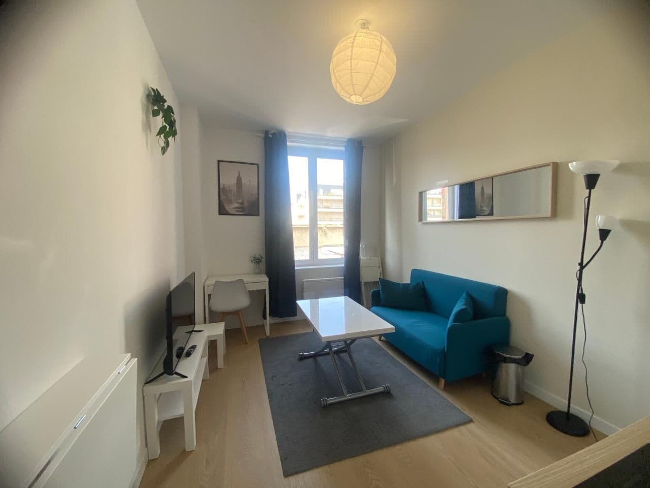 Studio meublé - Rue Ponsardin - Reims à louer