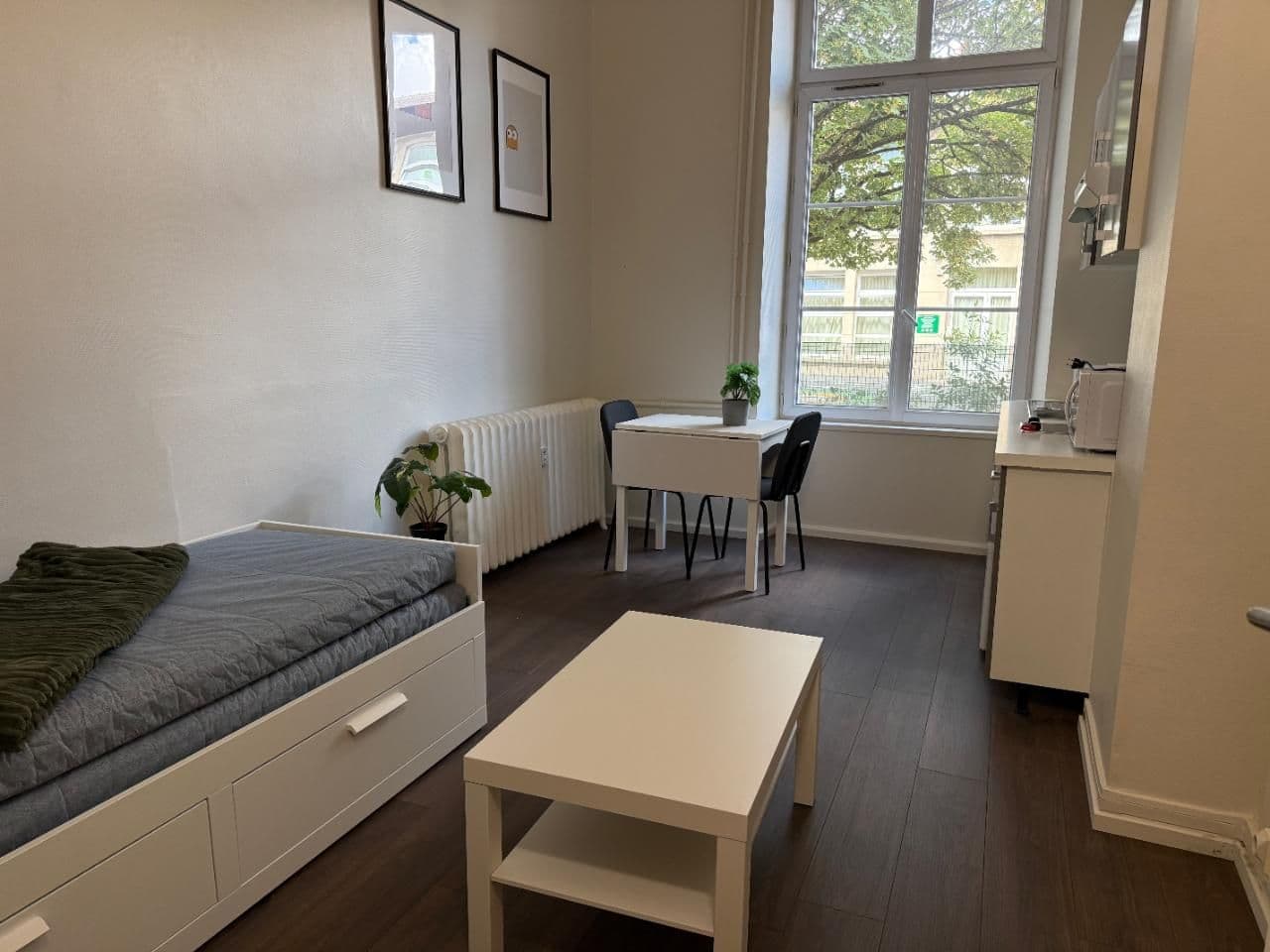 Studio meublé - Studio - Rue des Filles Dieu à louer
