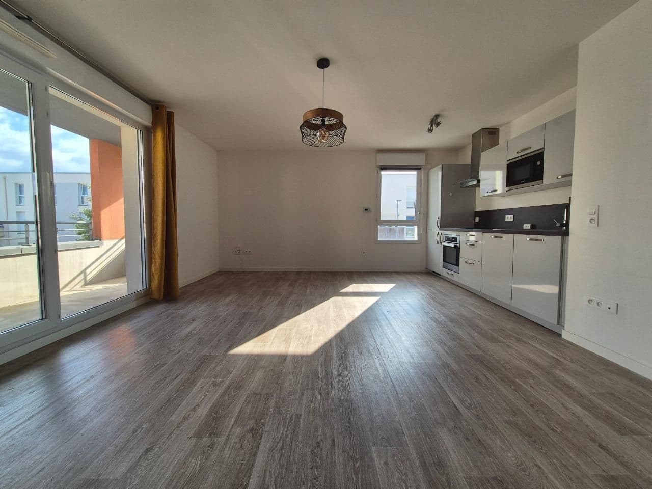 Appartement T4 non meublé - Avenue de Laon à louer