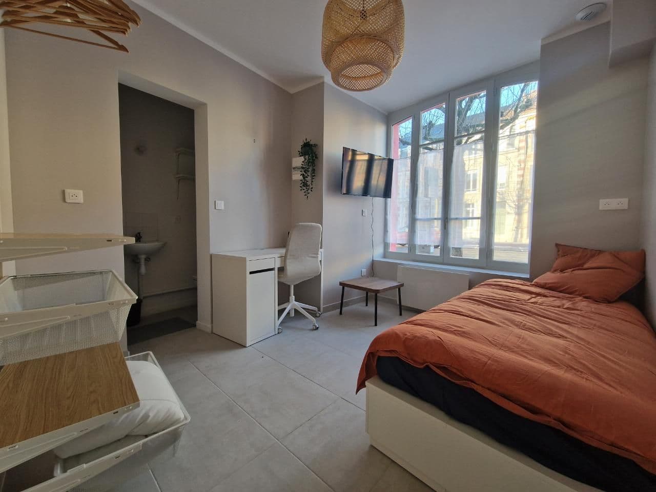 Chambre meublée - Colocation - Rue du Champ de Mars à louer