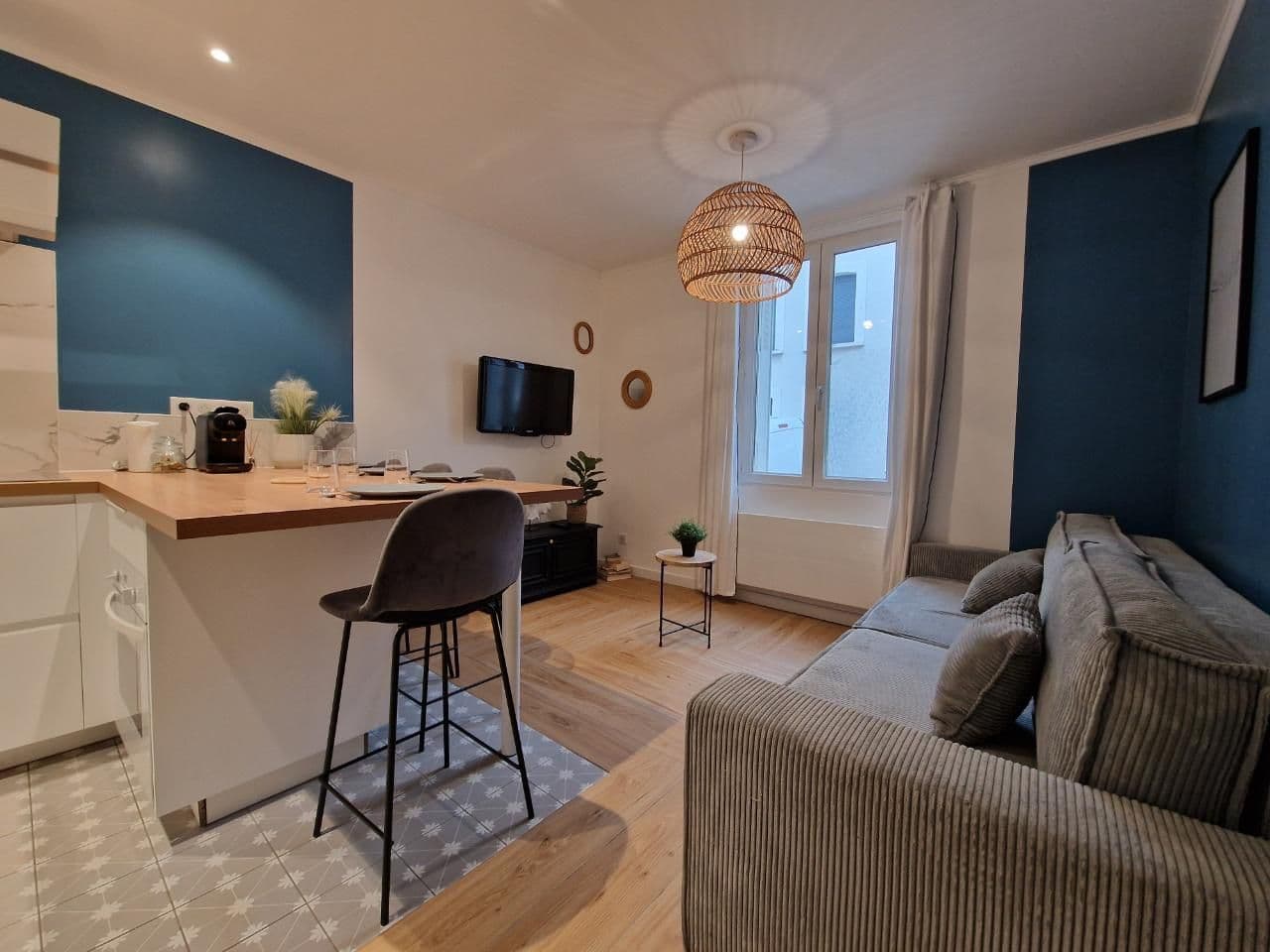 Appartement meublé - T2 - Rue Croix Saint-Marc à louer