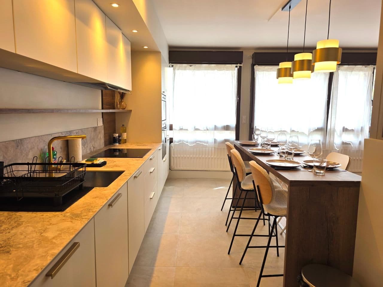 Appartement meublé - T4 - Rue Simon à louer