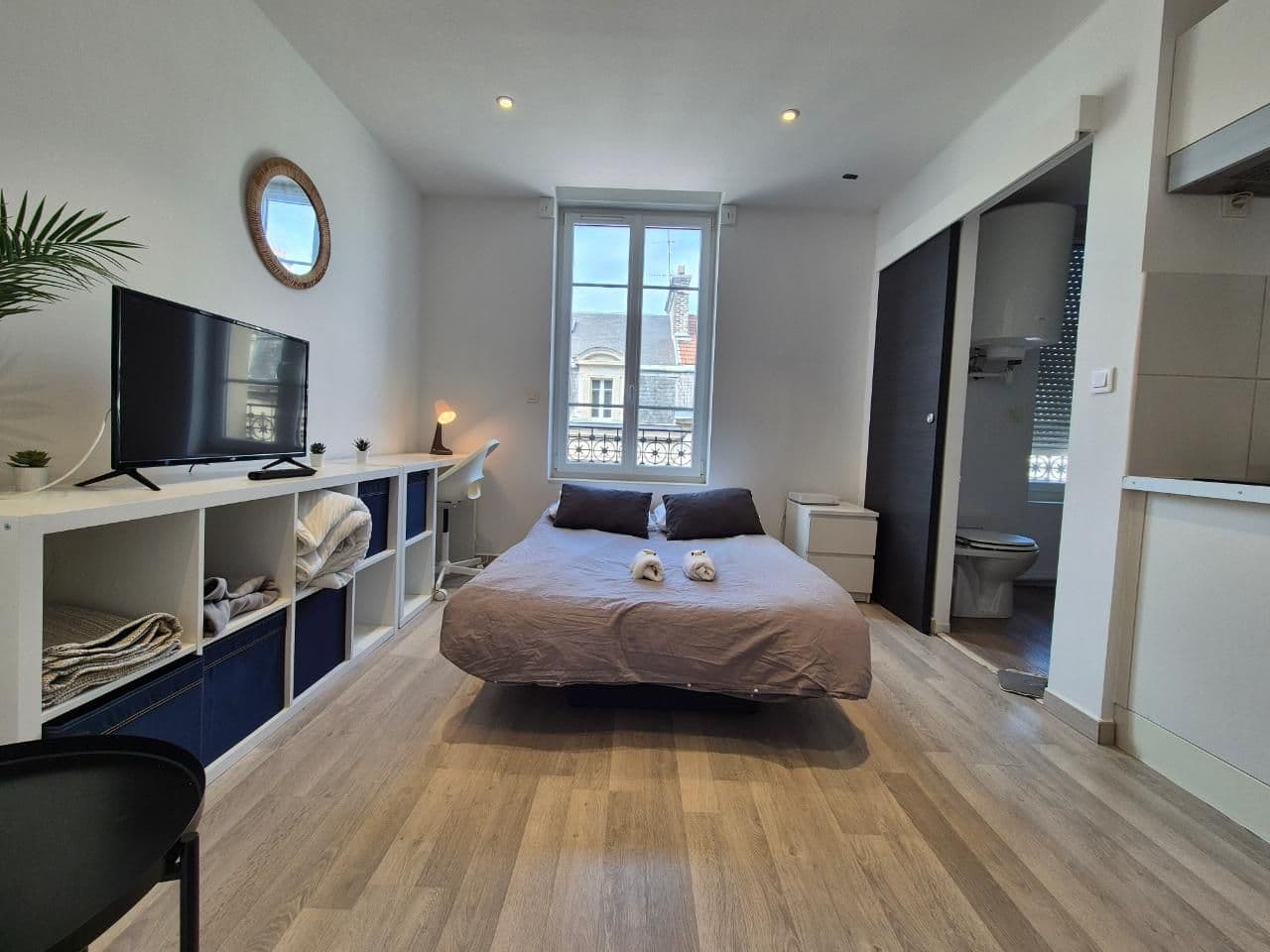 Studio meublé - Studio - Rue Lesage à louer