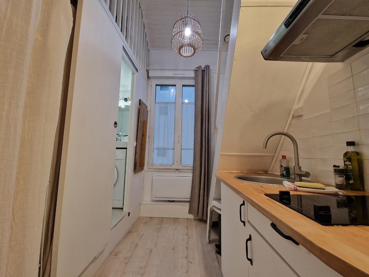 Studio meublé - Rue Belin - Reims à louer