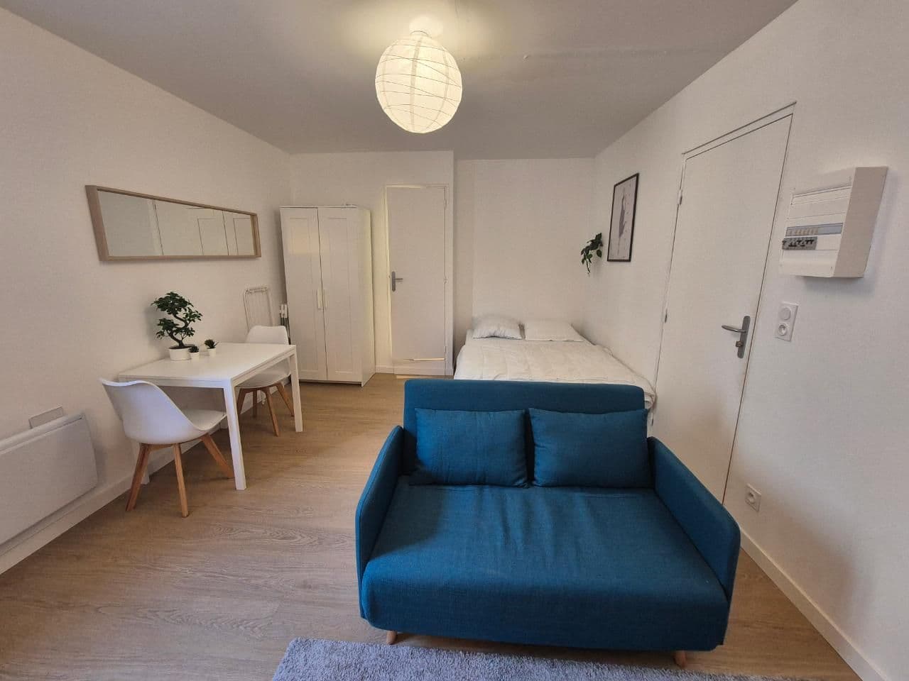 Studio meublé - 23 m2 - Rue Ponsardin à louer