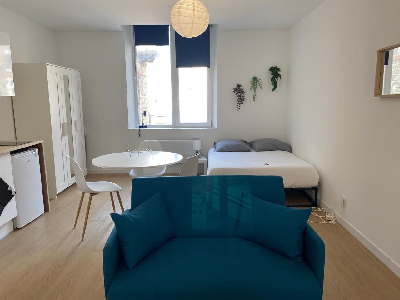 Studio meublé - Rue Ponsardin à louer