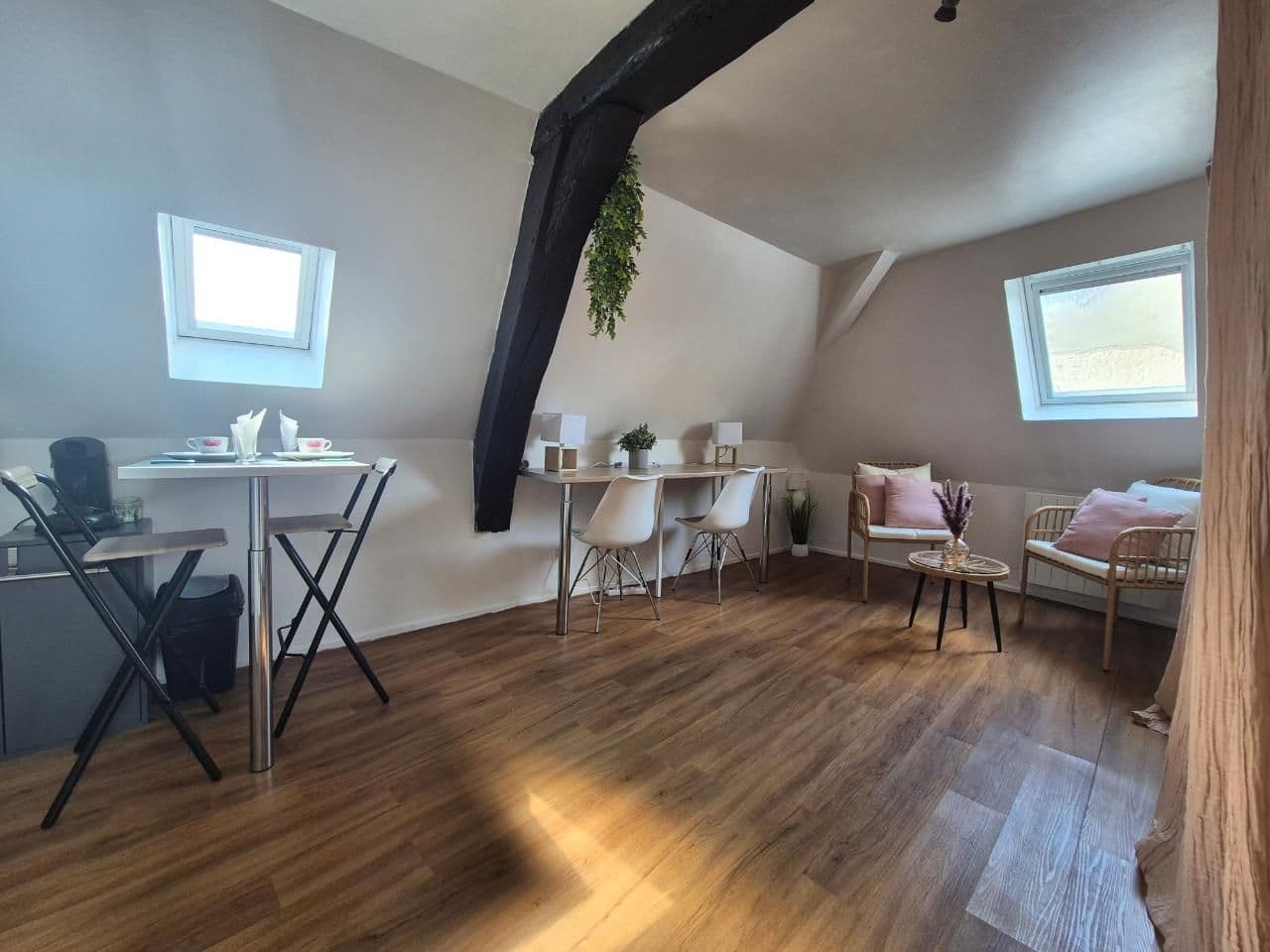 Studio meublé - Rue Gambetta - Reims à louer