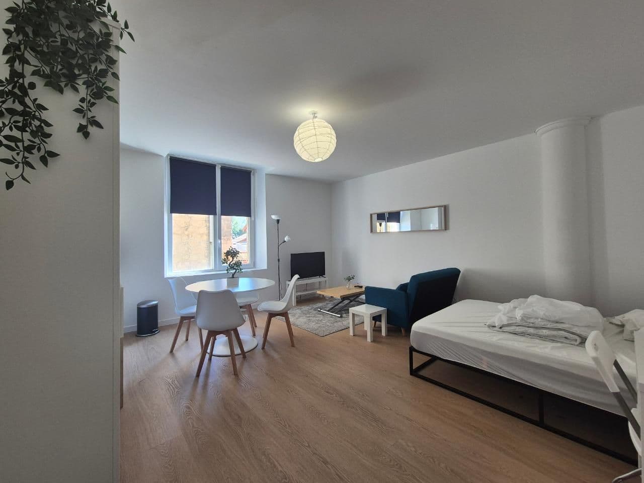 Studio meublé - Studio - Rue Ponsardin à louer